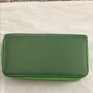 Green Women's Wallet
